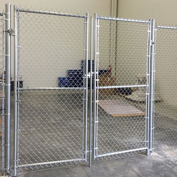 Double Chain Mesh Gate